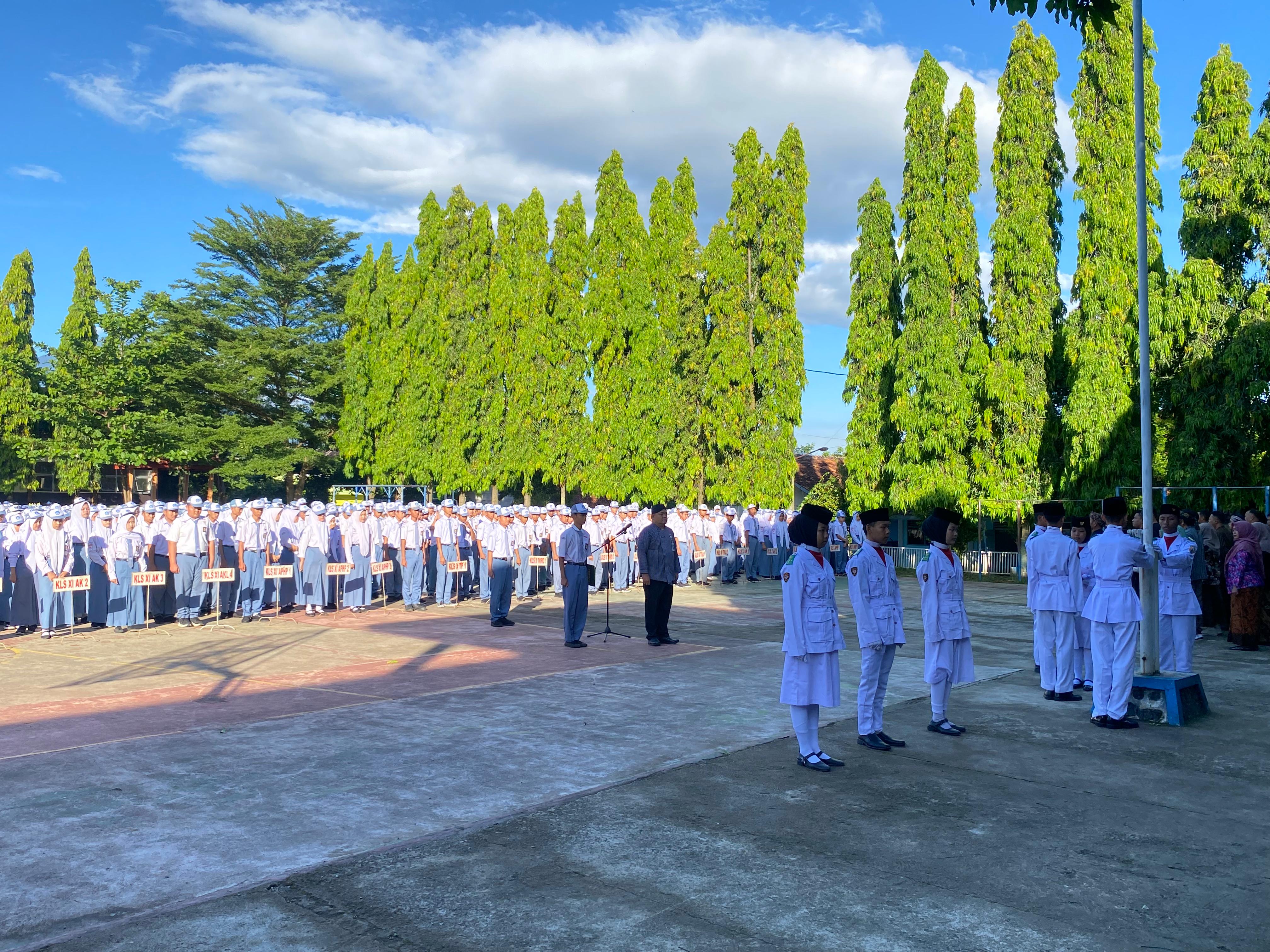 SMK Negeri 1 Randudongkal Khidmat Peringati Hari Pendidikan Nasional 2026