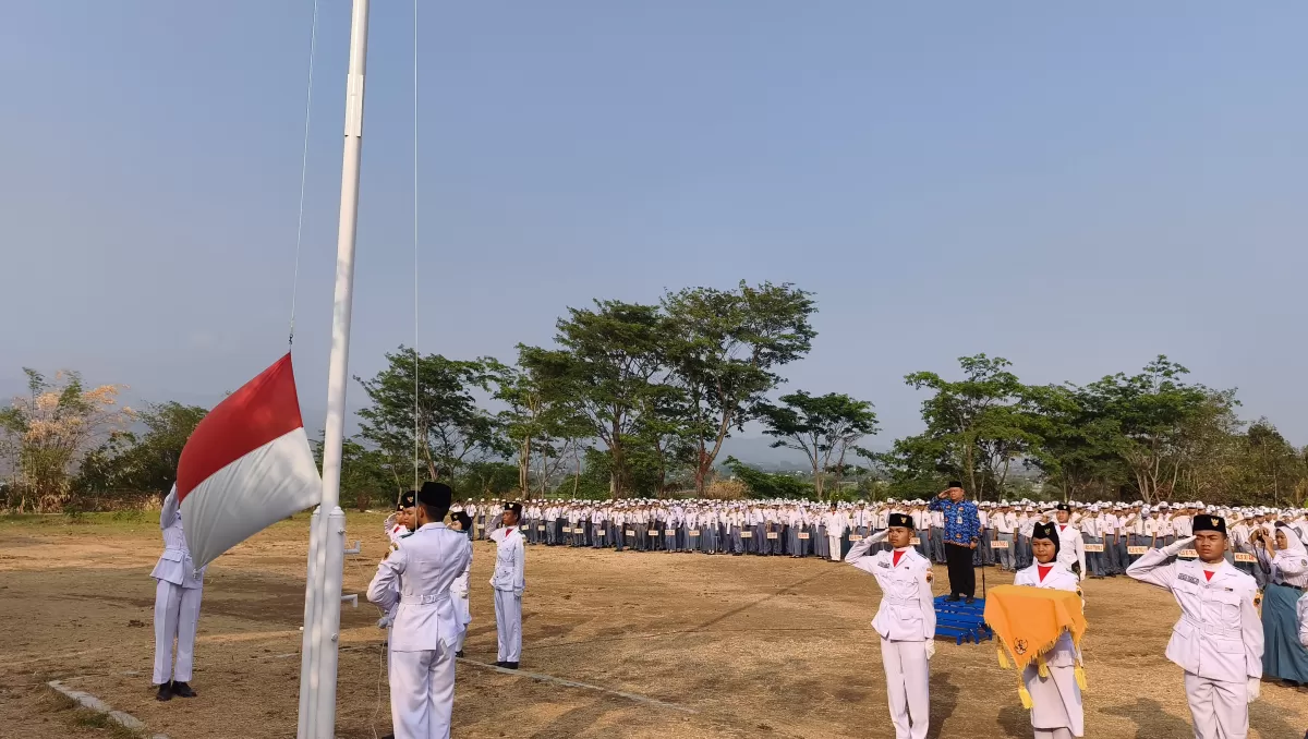 Kuatkan Nilai-Nilai Kebangsaan, SMKN 1 Randudongkal Gelar Upacara Peringatan Hari Kesaktian Pancasila 2026 secara Khidmat