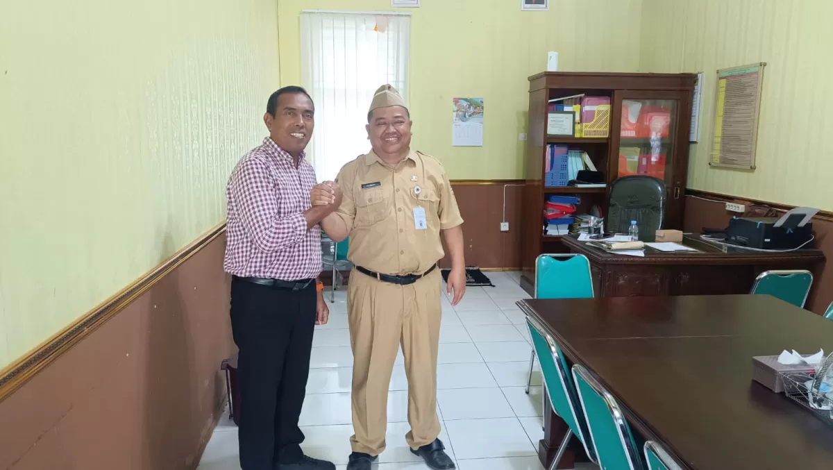 Perkuat Sinergi Pendidikan Vokasi, Kepala SMKN 1 Randudongkal Sambut Kunjungan Wakil Rektor 1 UPGRIS, Prof. Dr. Nur Khoiri