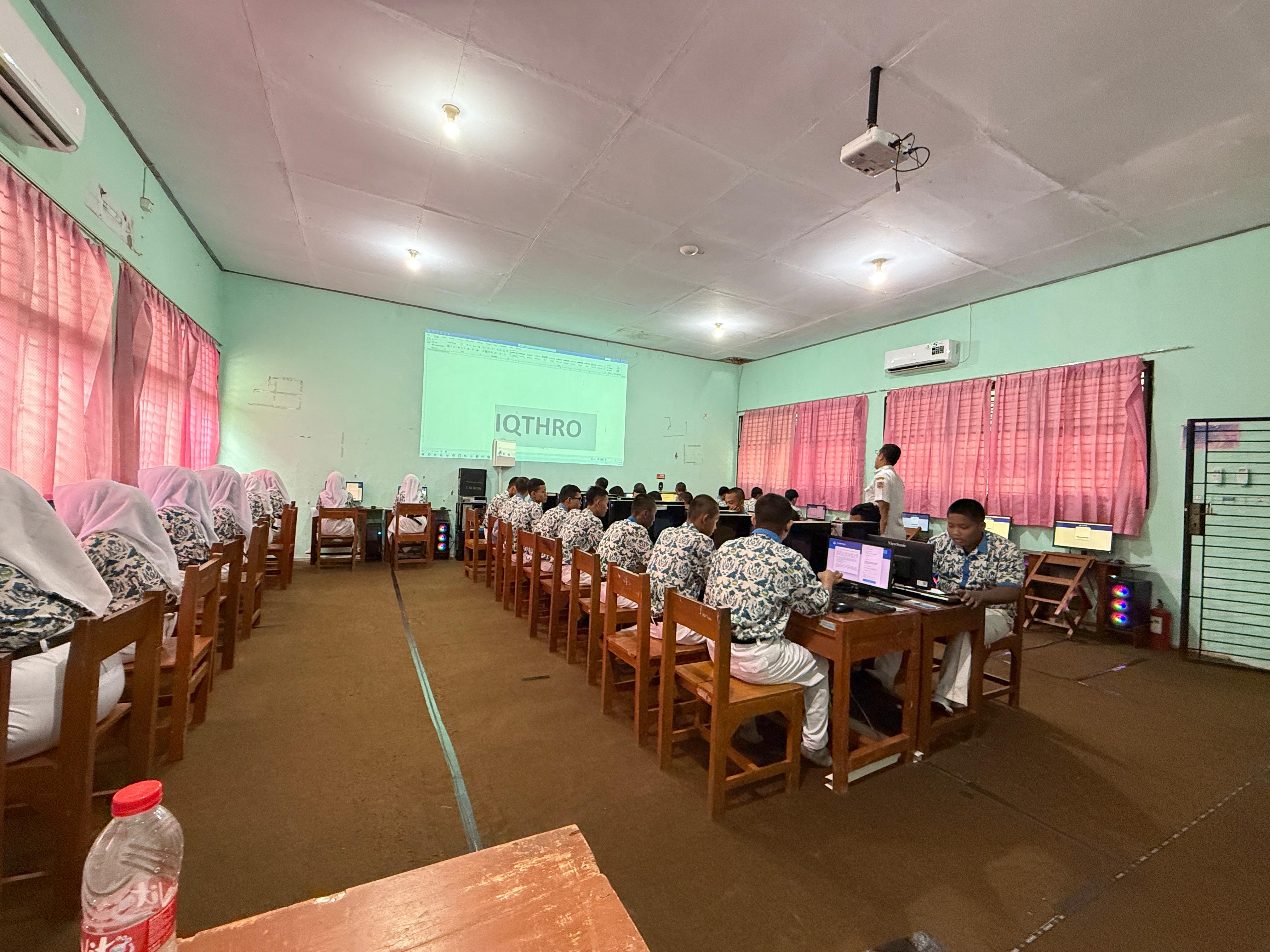 Lab Komputer Informatika